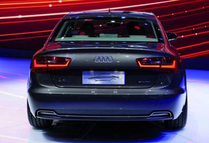 أودي تكشف عن سيارة Audi A6 L e-tron صديقة البيئة